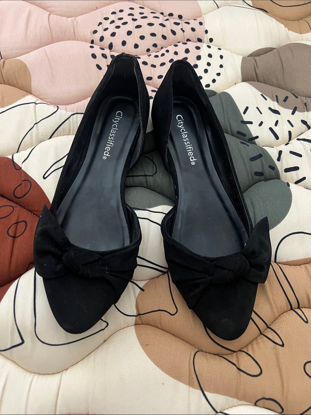 Cityclassified Black Bow Pointed-Toe Slip-On Flats